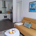 T2 Acotzeta Classe 3 Etoiles Jean De Luz Quartier Acotz Pres Des Plages
